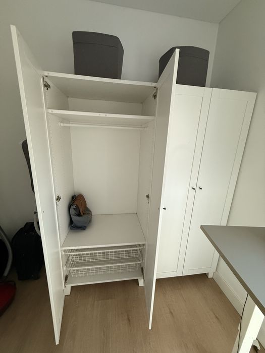 Armario ikea em muito bom estado