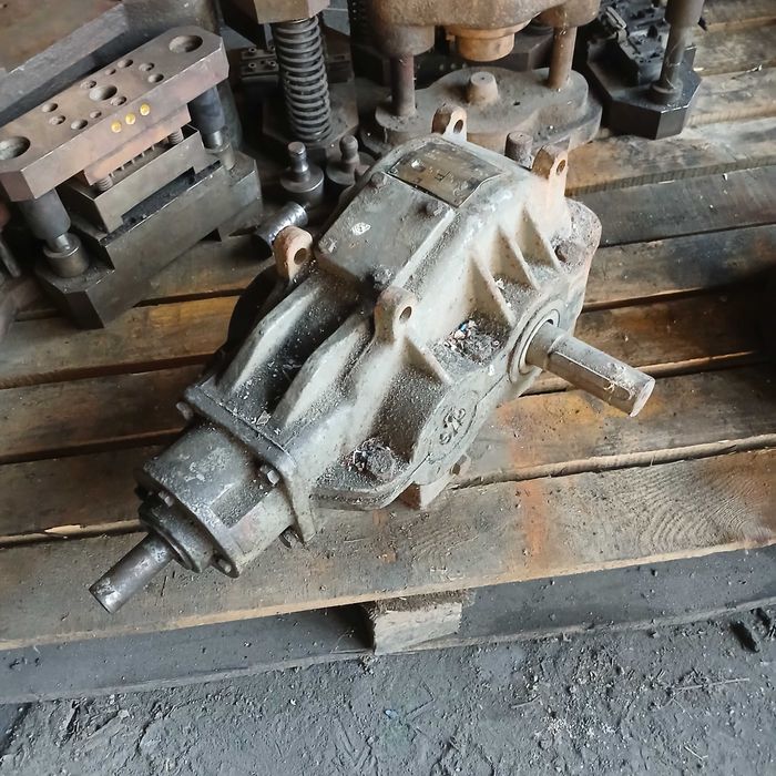 Reduktor przekładnia zębata 1K 100 2