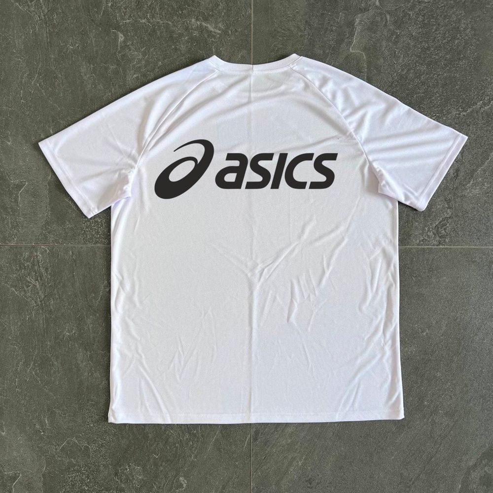 Чоловічий костюм asics шорти + футболка