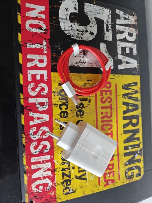 Ładowarka sieciowa supervooc 100w nowa realme oppo oneplus inne