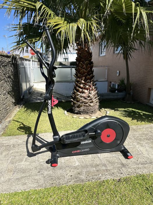 Reebok One GX50 Bicicleta elíptica