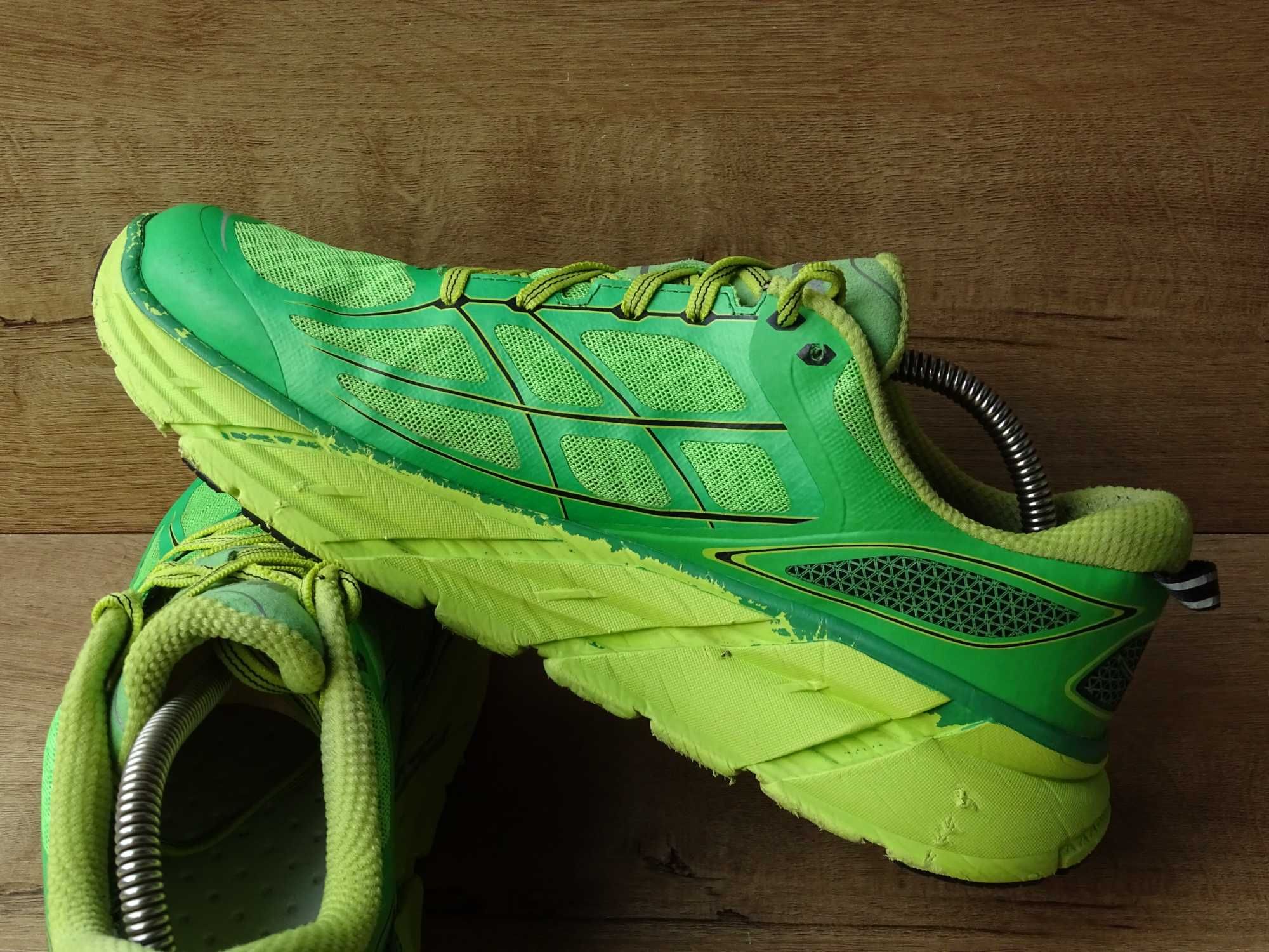 Кросівки Hoka One One