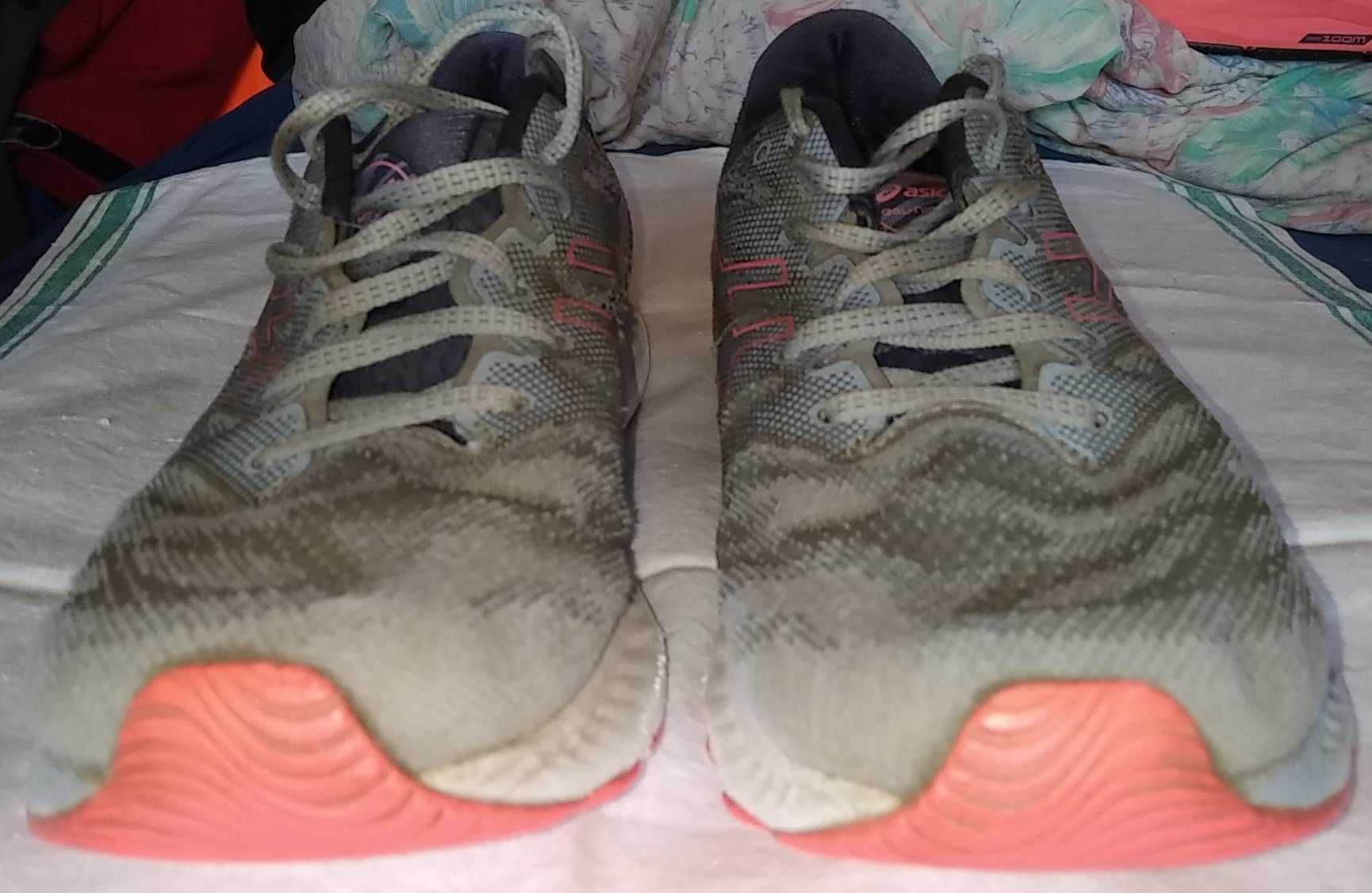 Asics 42 Gel Nimbus #263
