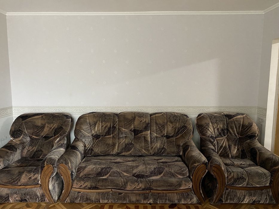 Продам італійські меблі в гарному стані