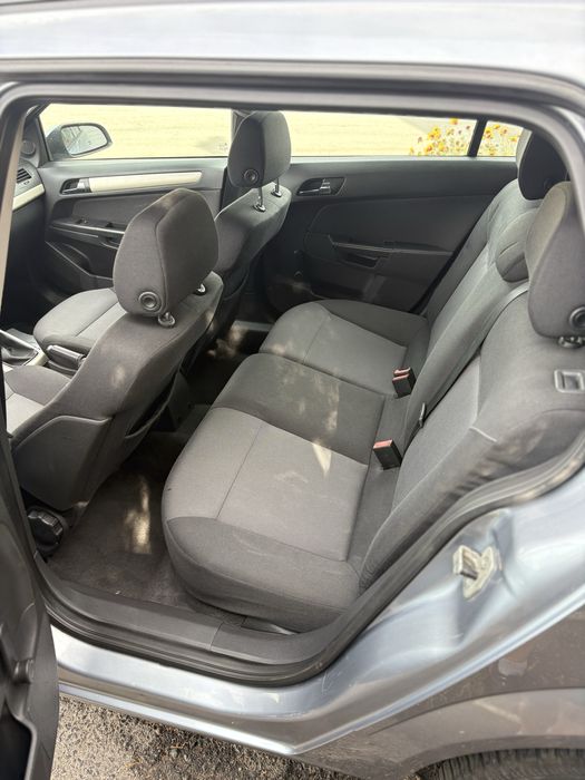 Opel Astra H 1.6 2008