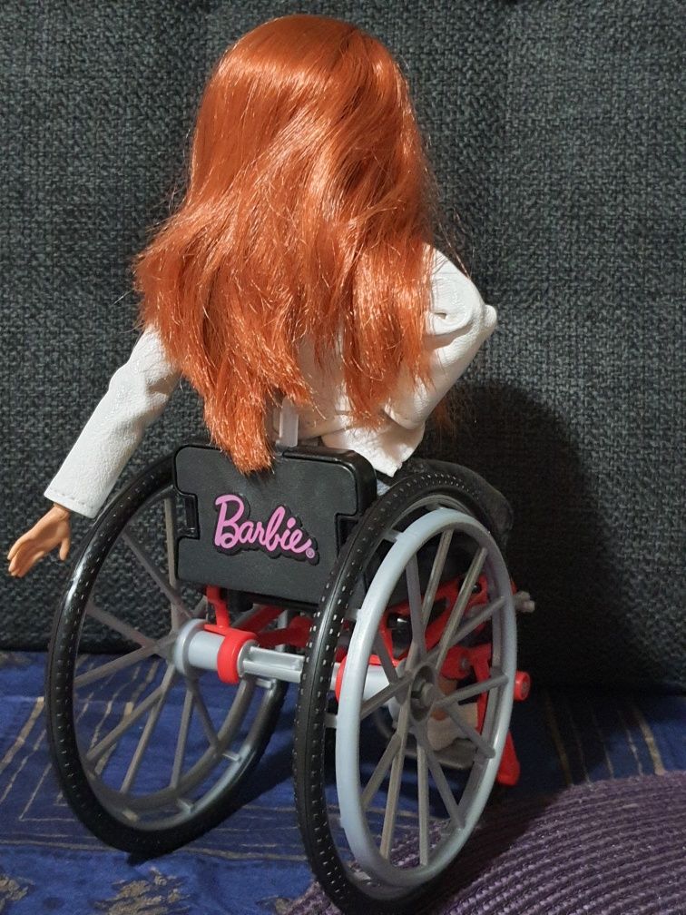 Barbie  новое инвалидное кресло коляска візок для Кена та Барби