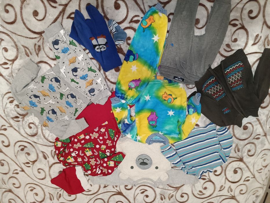 Набір одягу для хлопчика на 9-12місяців