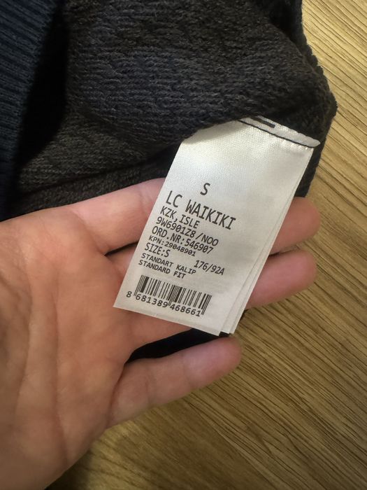 Продам новый мужской свитер LC Waikiki, размер S