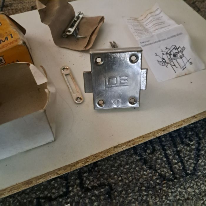 Zamek meblowy Lob zm1 dwustronny stary PRL nowy