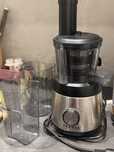 Wyciskarka wolnoobrotowa do sokow 300W Transa