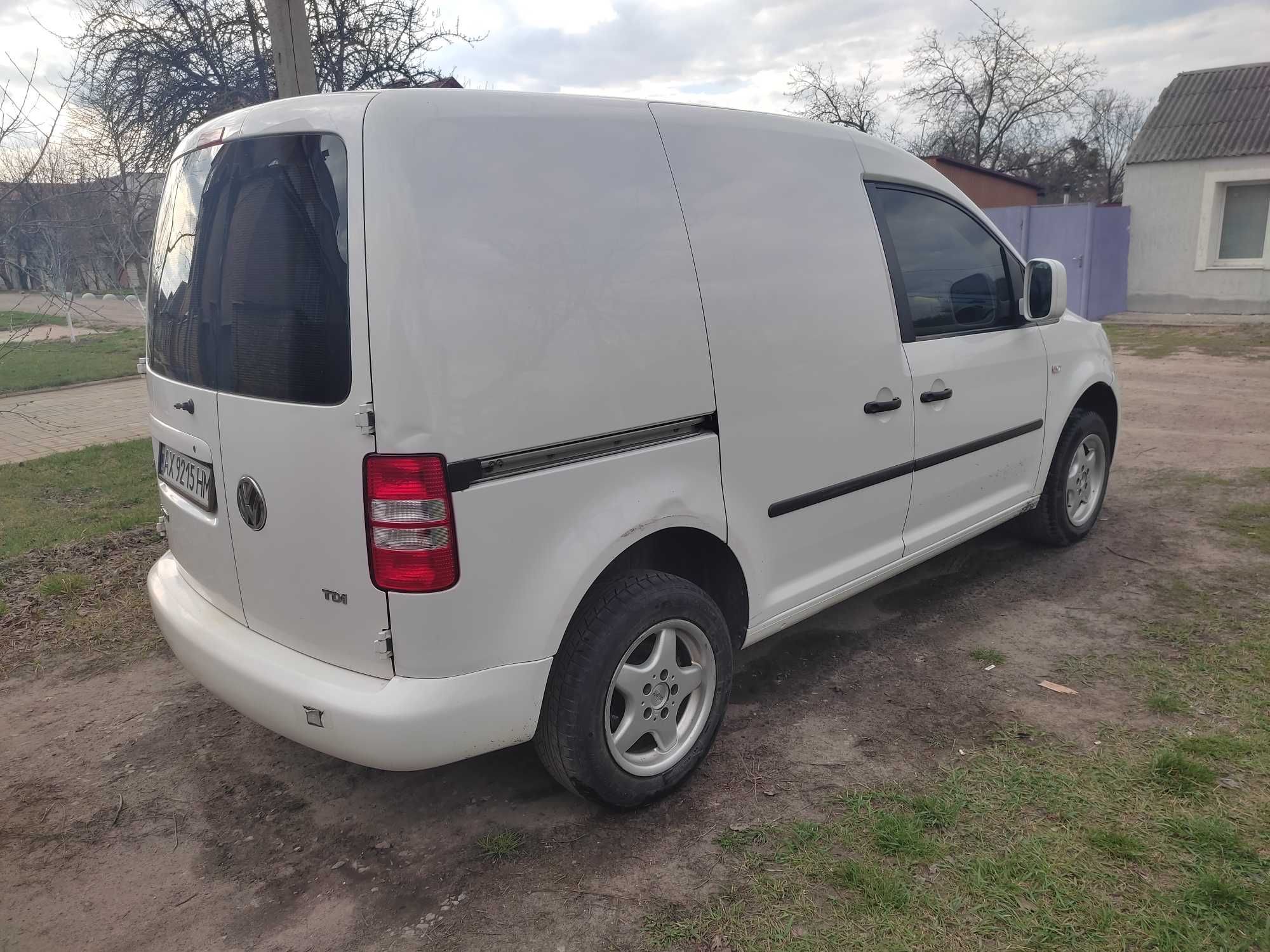 Volkswagen Caddy 2010 III покоління (FL)