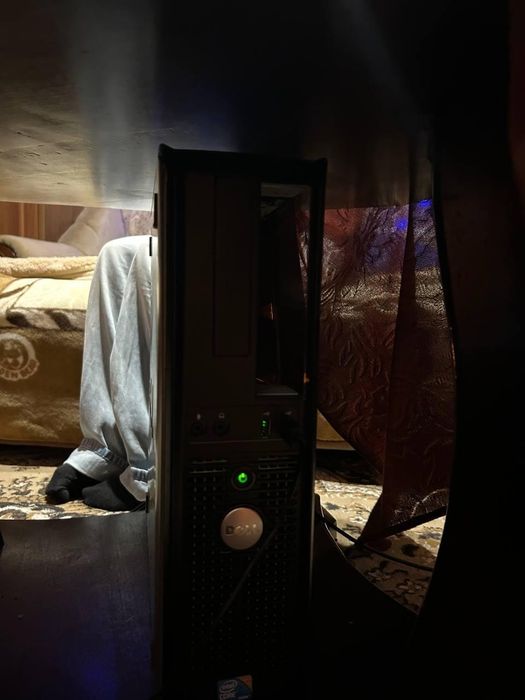 Комп'ютер та монітор