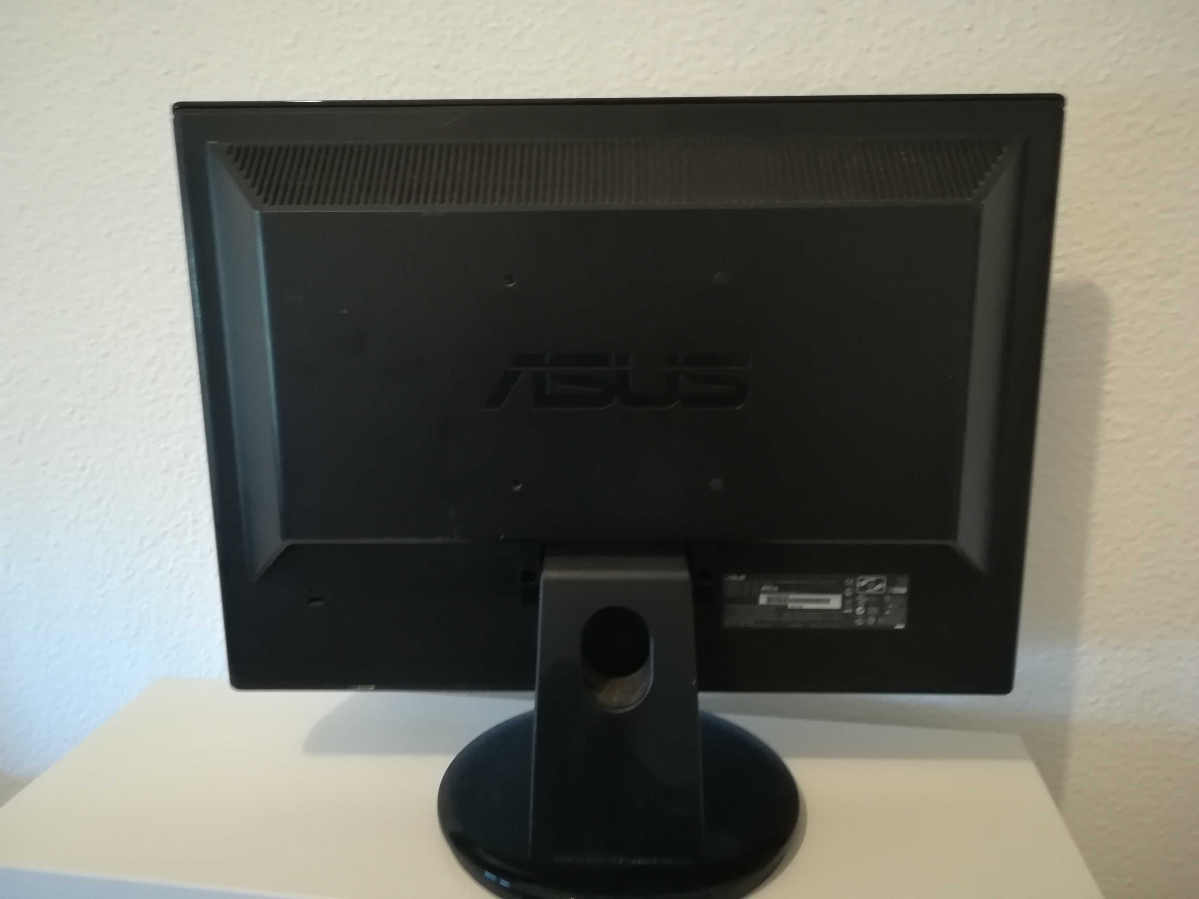Monitor LCD 19" ASUS VH196D VGA - posso vender adaptador HDMI
