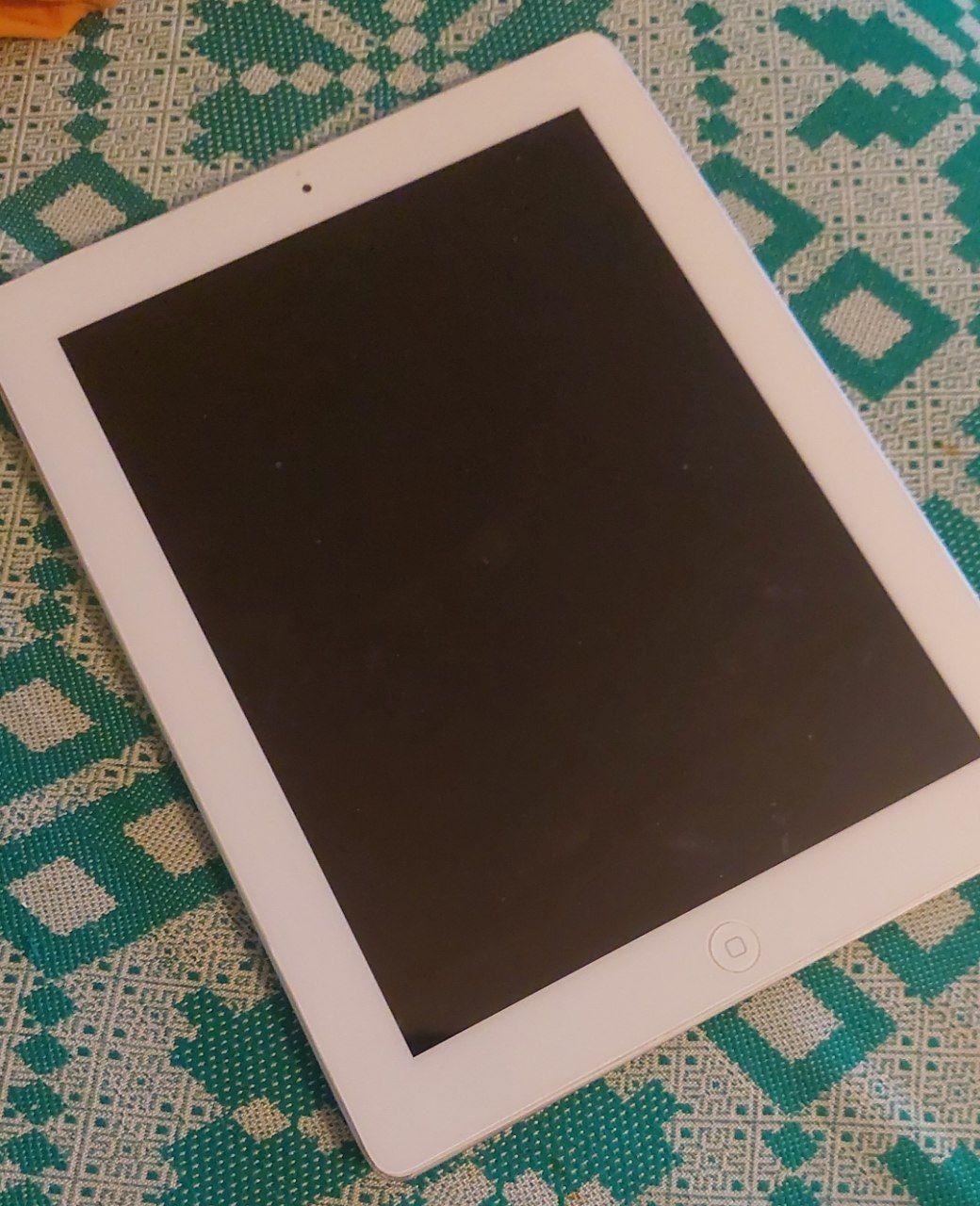 IPad 3 color gold