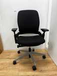 Steelcase Leap V2 Cinzento