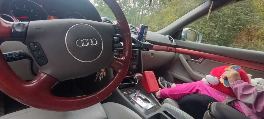 Audi A4 B6 Cabrio 2.4 V6 biegi w kierownicy