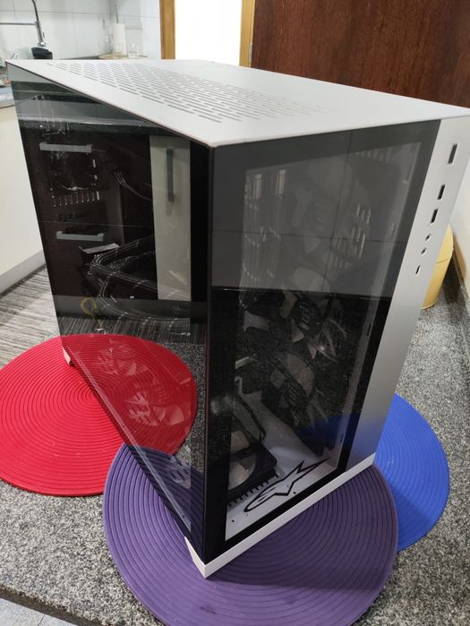 Torre PC Lian Li 011 Dynamic