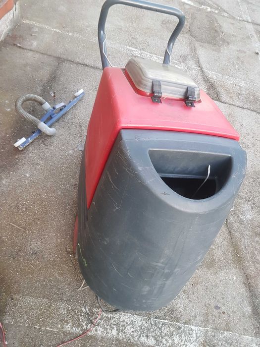 Szorowarka Cleanfix RA 431 B myjka zamiatarka