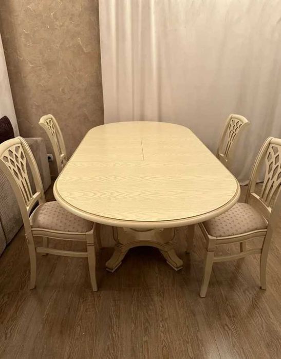 Стол обеденный раздвижной