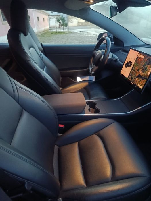 Tesla Model 3 Dual Motor 130.000km