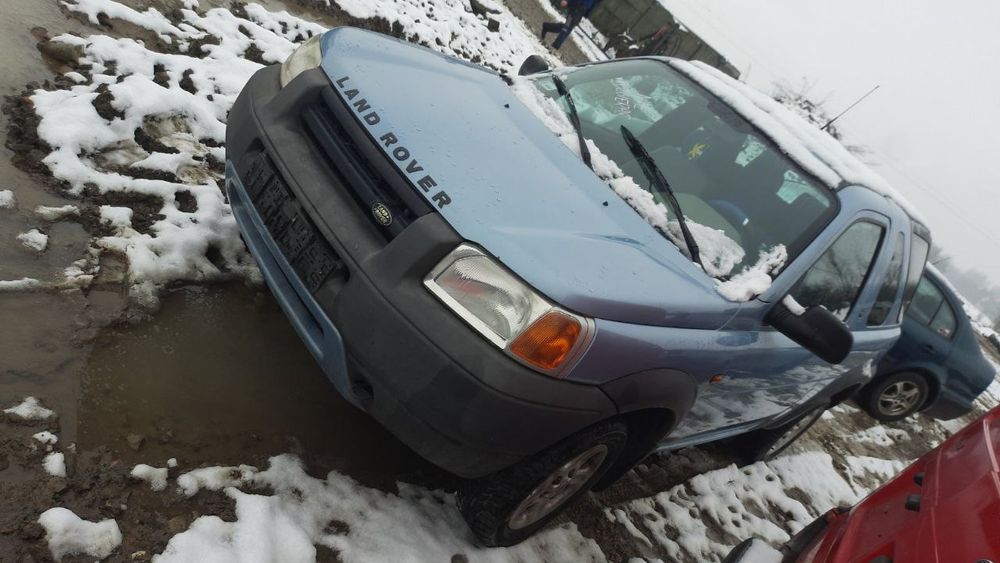 Капот Land Rover Freelander бампер .