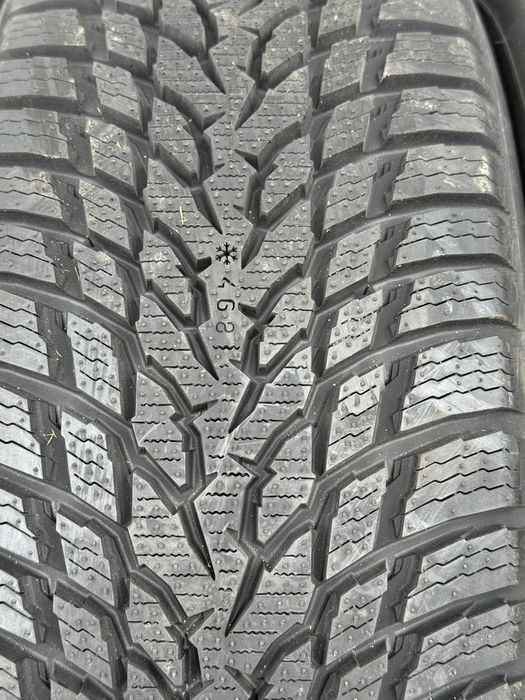 Топова шина‼️Nokian Snowproof 1 98Н 215/65 r16 Нова‼️