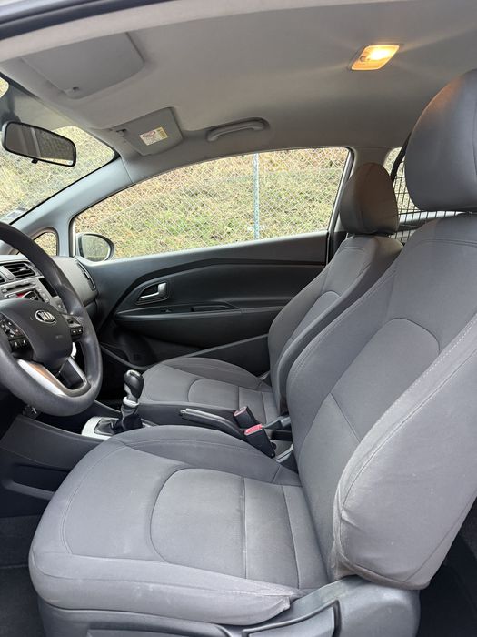 Kia Rio 1.1 CRDi | VAN | IVA DEDUTÍVEL