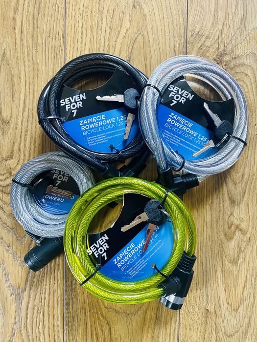 Akcesoria rowerowe - oświetlenie, lampka, nakladka żelowa, zapięcie,