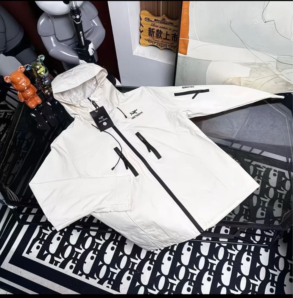 Вітровка Arcteryx [ Без передоплати]