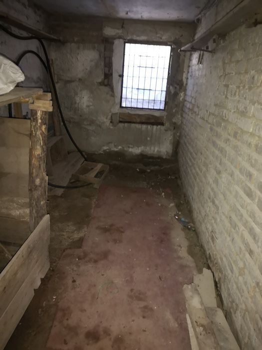 Продам 3х кімнатну квартиру.