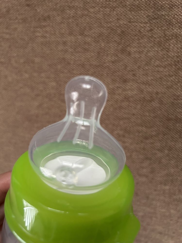 Бутылочка для кормления детская