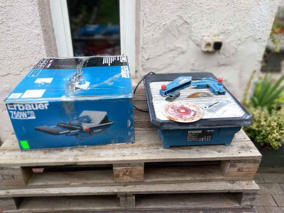 Przecinarka stolikowa do glazury Erbauer 750 W  na mokro