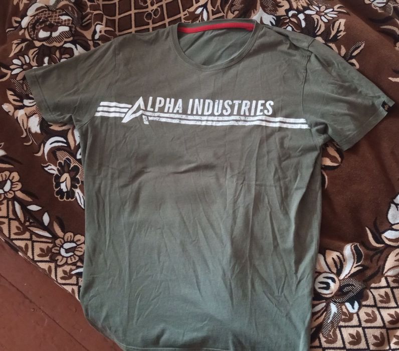 Футболка Alpha Industries