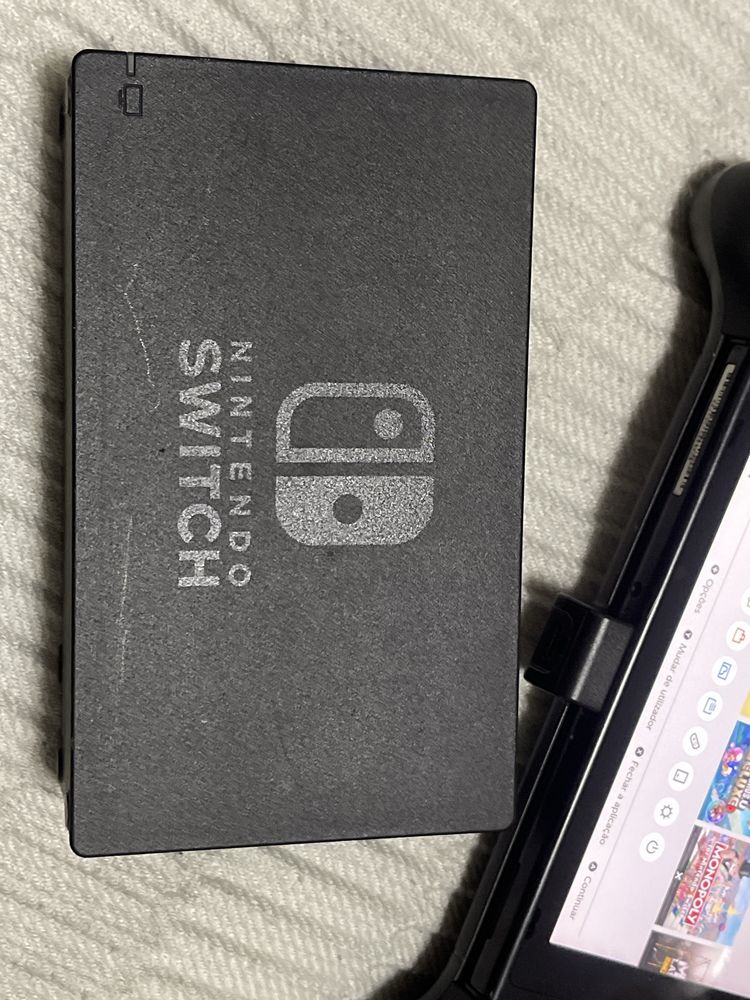 Nintendo v2 com marcas de uso