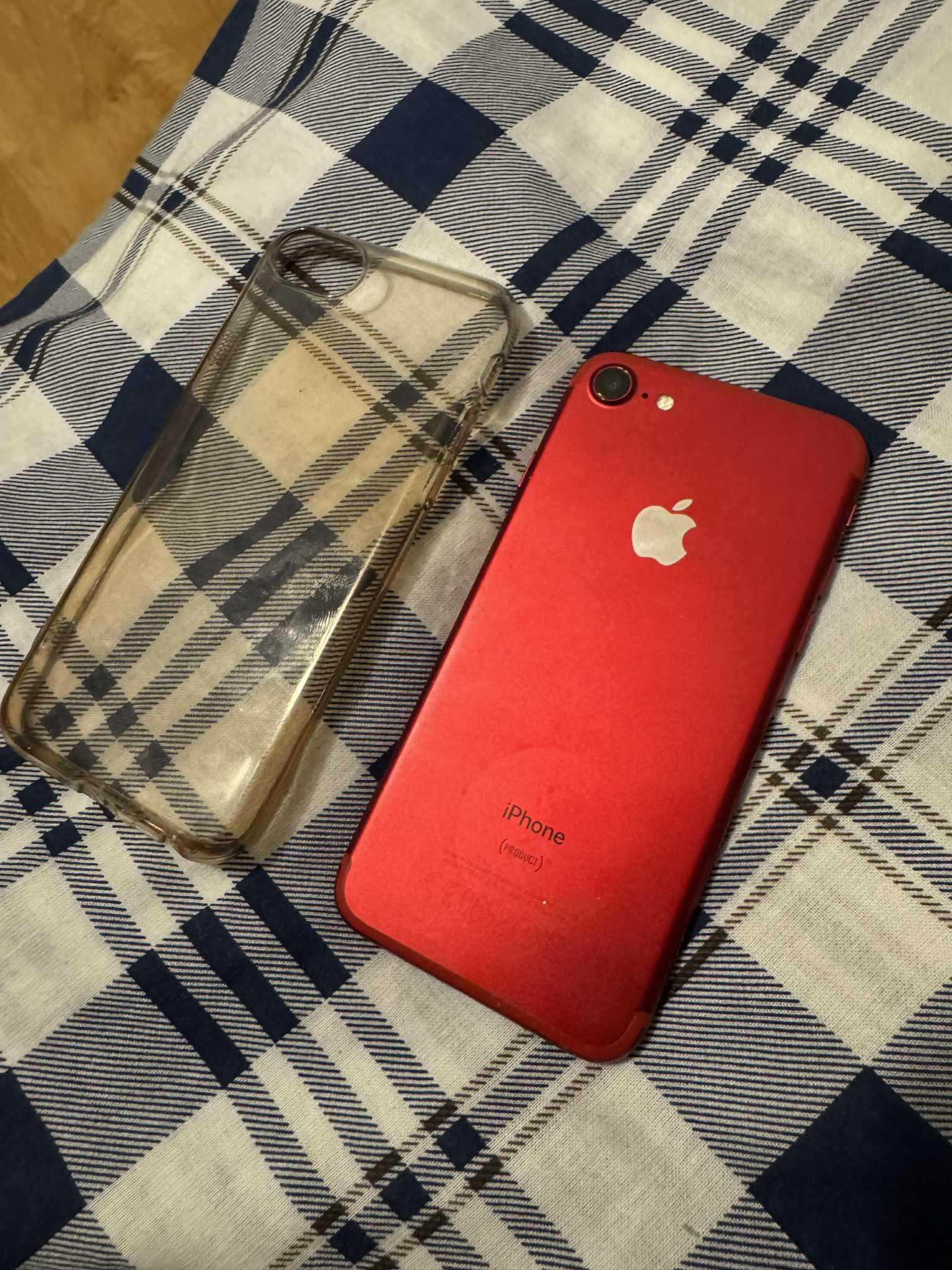 iPhone 7 Czerwony