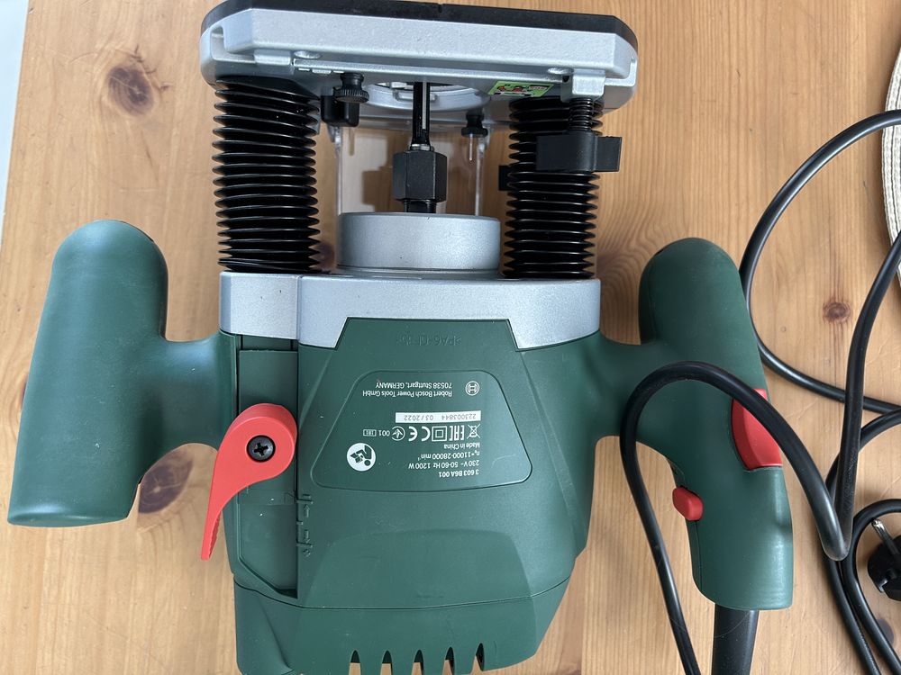 Frezarka Górnowrzecionowa Bosch POF 1200 AE 1200W