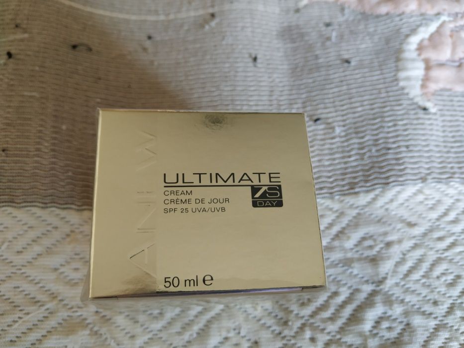 Creme de Dia Anew Ultimate - avon