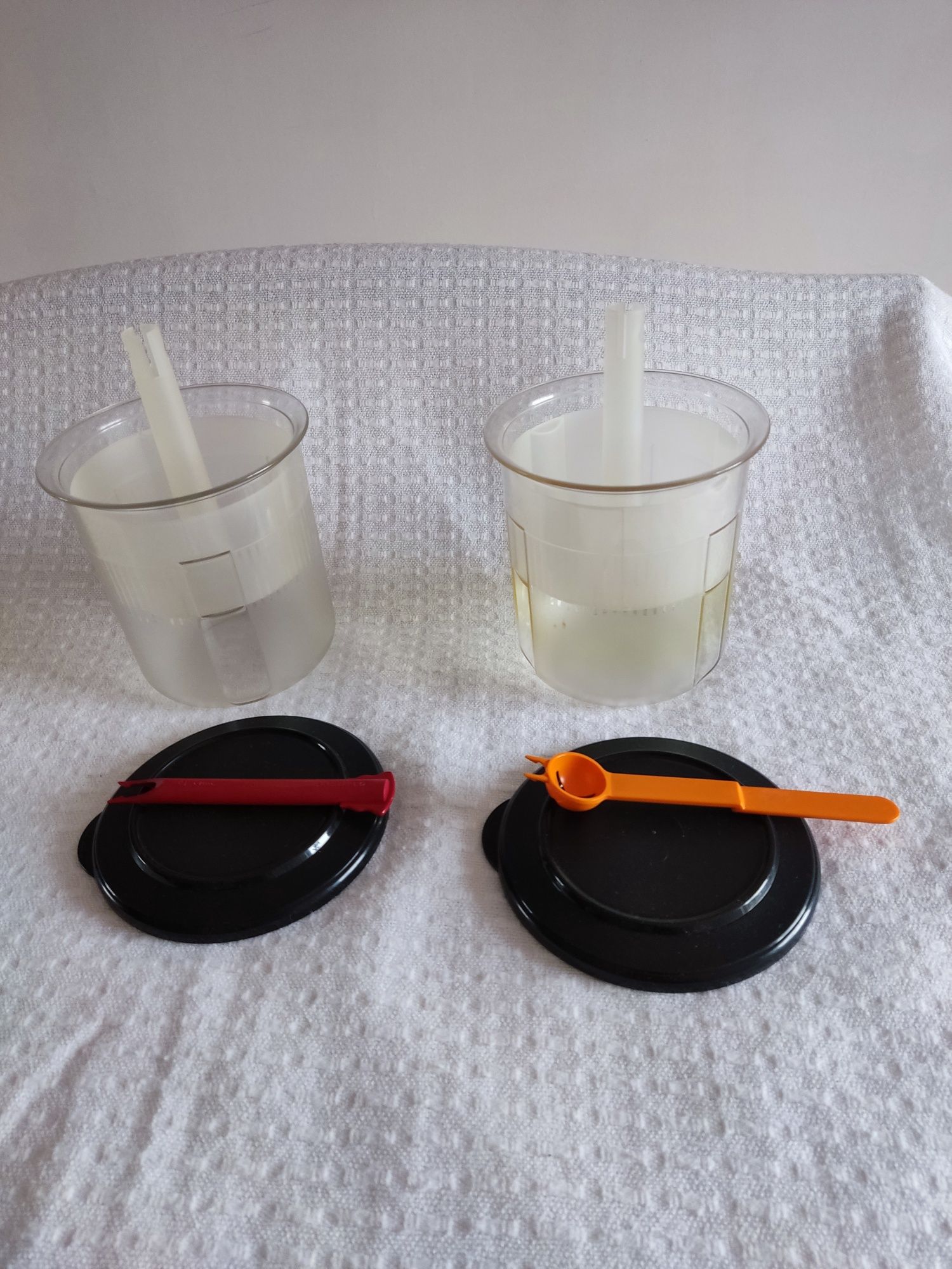Tupperware 1 szt. pikantus perła stołowa 1,5l + GRATIS