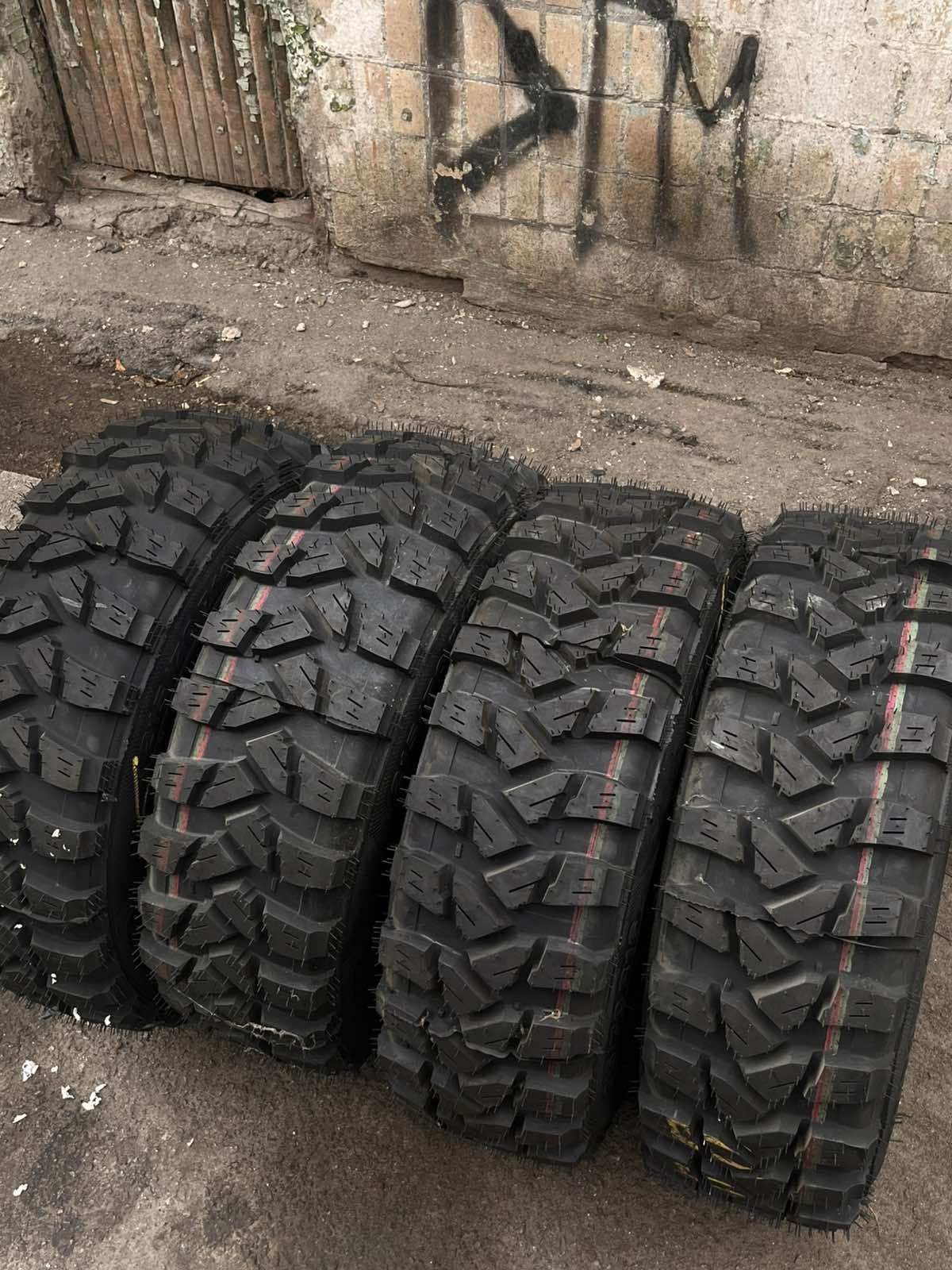 Резина на дисках R16 215/70