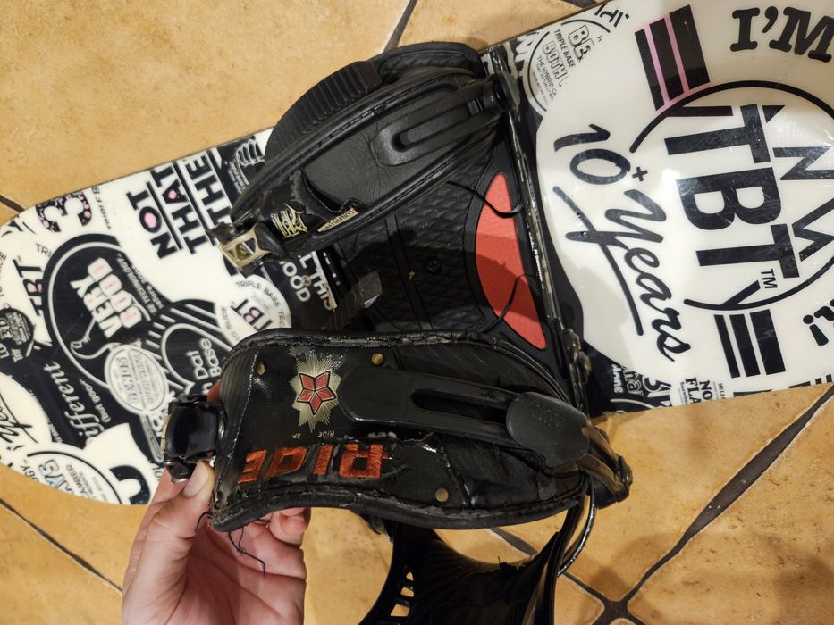 Deska snowboardowa TBT 138 cm + wiazania Ride