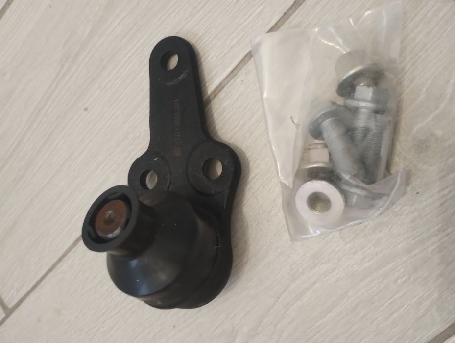 Шарові кулькові опори Ford Focus MK1