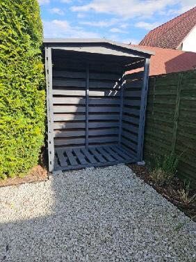 Drewutnia na drewno schowek