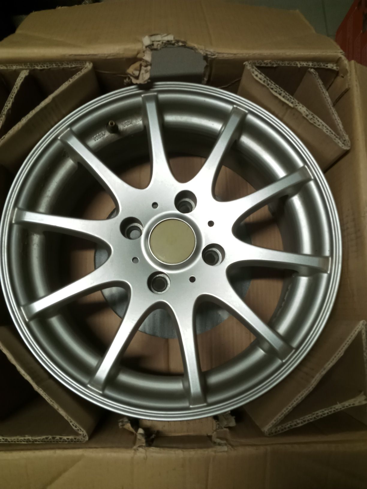 Dezent Alufelgi 16" 4x114.3 et40 tvp4 v