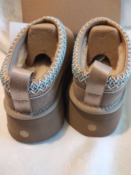 Nowe UGG 39 wkładka buta 25 cm