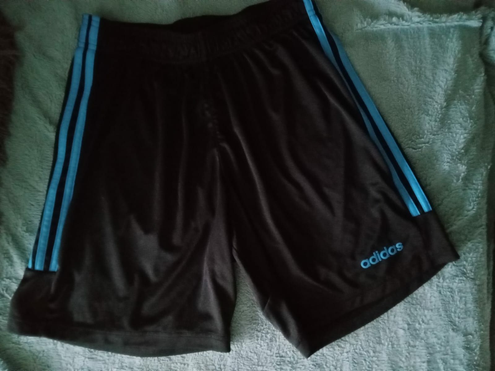 Spodenki adidas chłopięce treningowe M