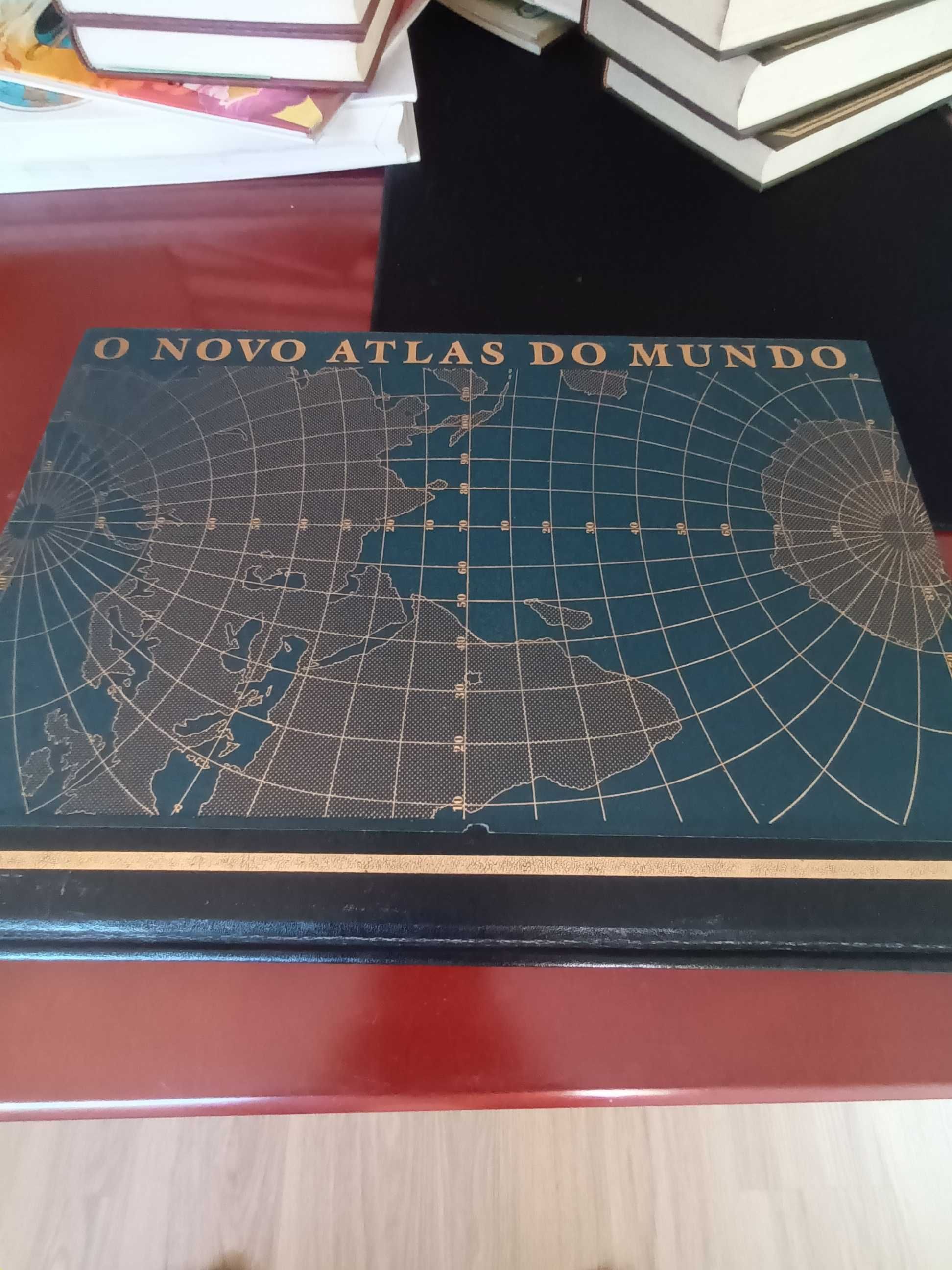 Livro  o Novo atlas do mundo