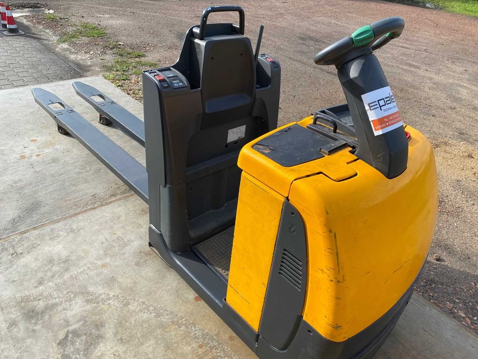 Wynajem wózków widłowych elektrycznych i spalinowych od 1 - 14 ton