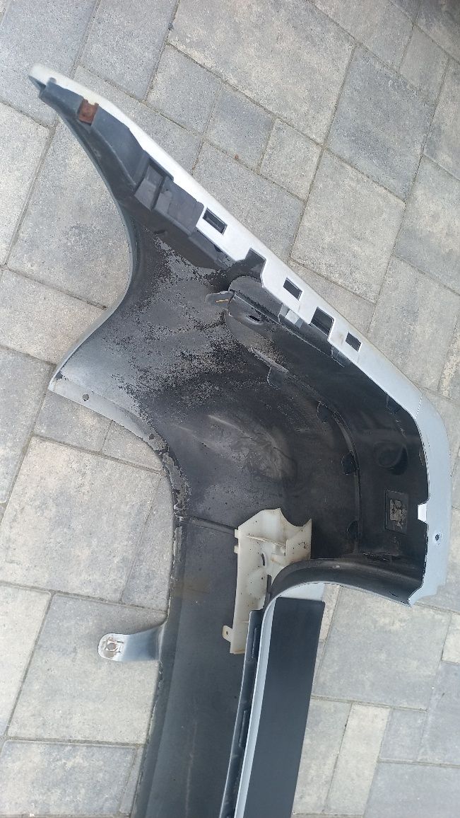 Peugeot 307 sw kombi zderzak tyl tylny srebrny ezrc