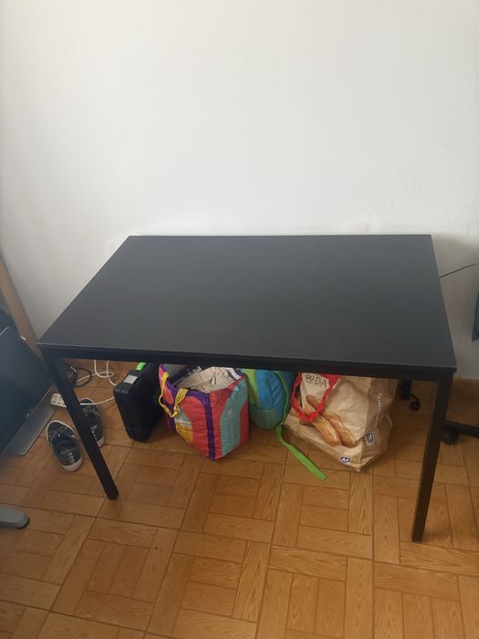 Mesa De Cozinha IKEA ( Bom Estado )