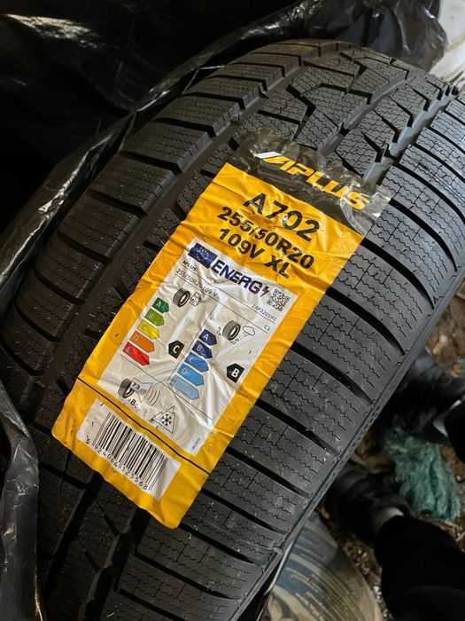 Резина зимова r20 255/50 109V XL APLUS A702